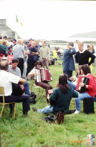 21_Ireland_Donegal_Island_reunion