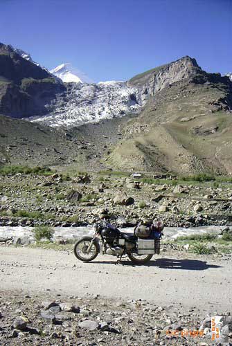 i077_Glacier_Zanskar