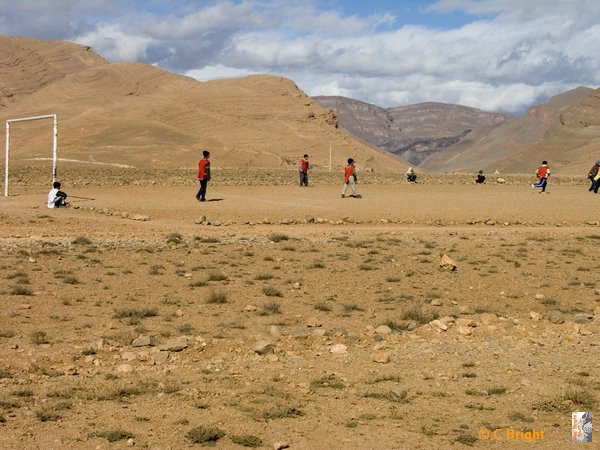 Moroc18_High_plains_footy.jpg