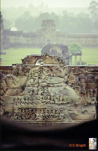 07_Cambodia_Angkor_perfect_symmetry