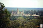 05_Cambodia_Angkor_Wat_in_jungle
