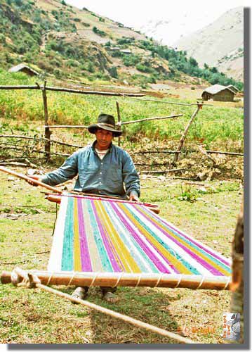 692_Weaving_Cordellierra_Blanca_Peru