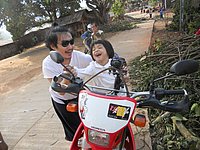 08 Happy locals N Thailand 2011.jpg