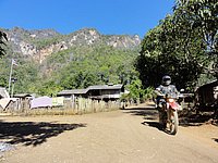 37 Failing brakes N Thailand 2011.jpg