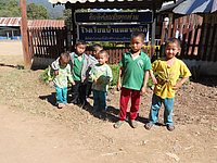 55 Inquisitive kids N Thailand 2011.jpg